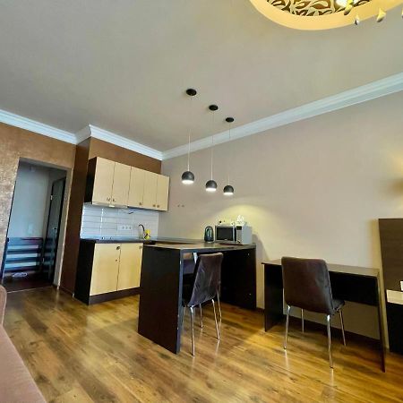 Apartment Elegant Κίεβο Εξωτερικό φωτογραφία