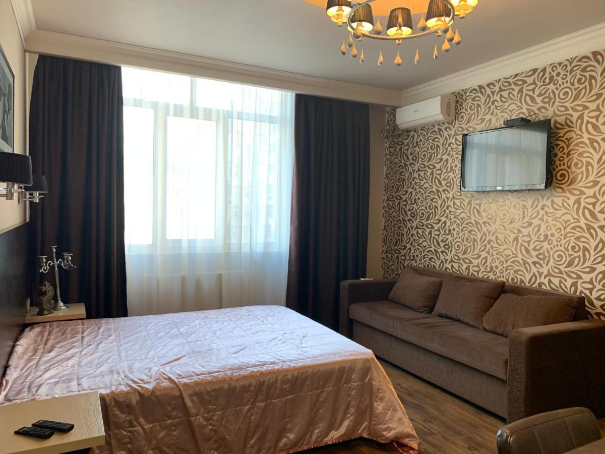Apartment Elegant Κίεβο Εξωτερικό φωτογραφία